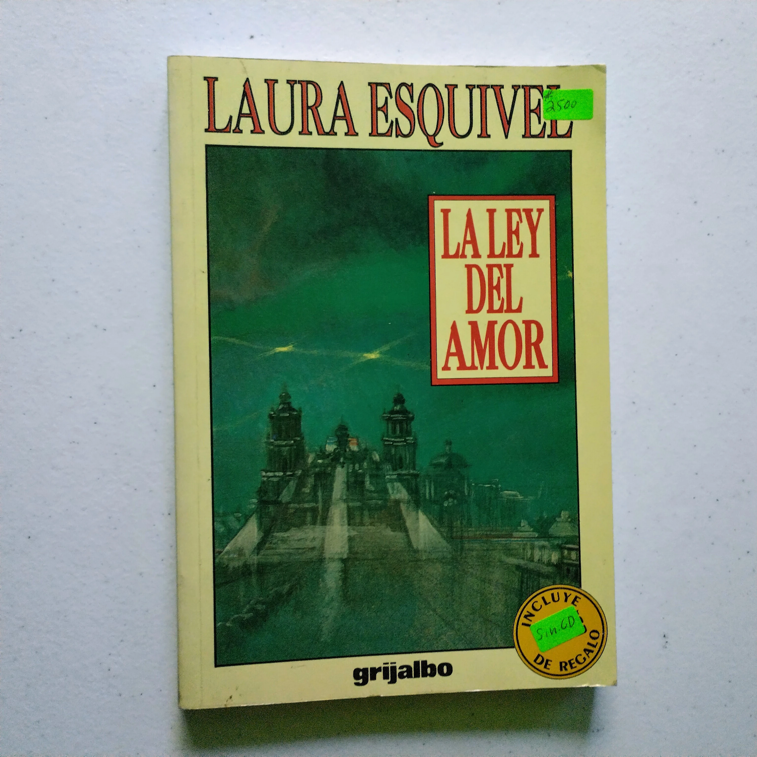 La ley del amor, Laura Esquivel, usado