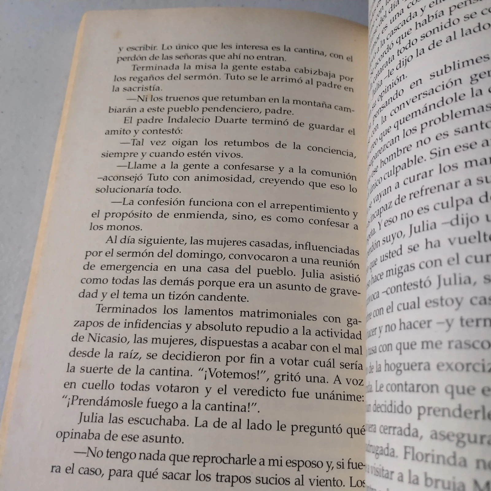 La posada de la luna, Felipe Castro, usado 3