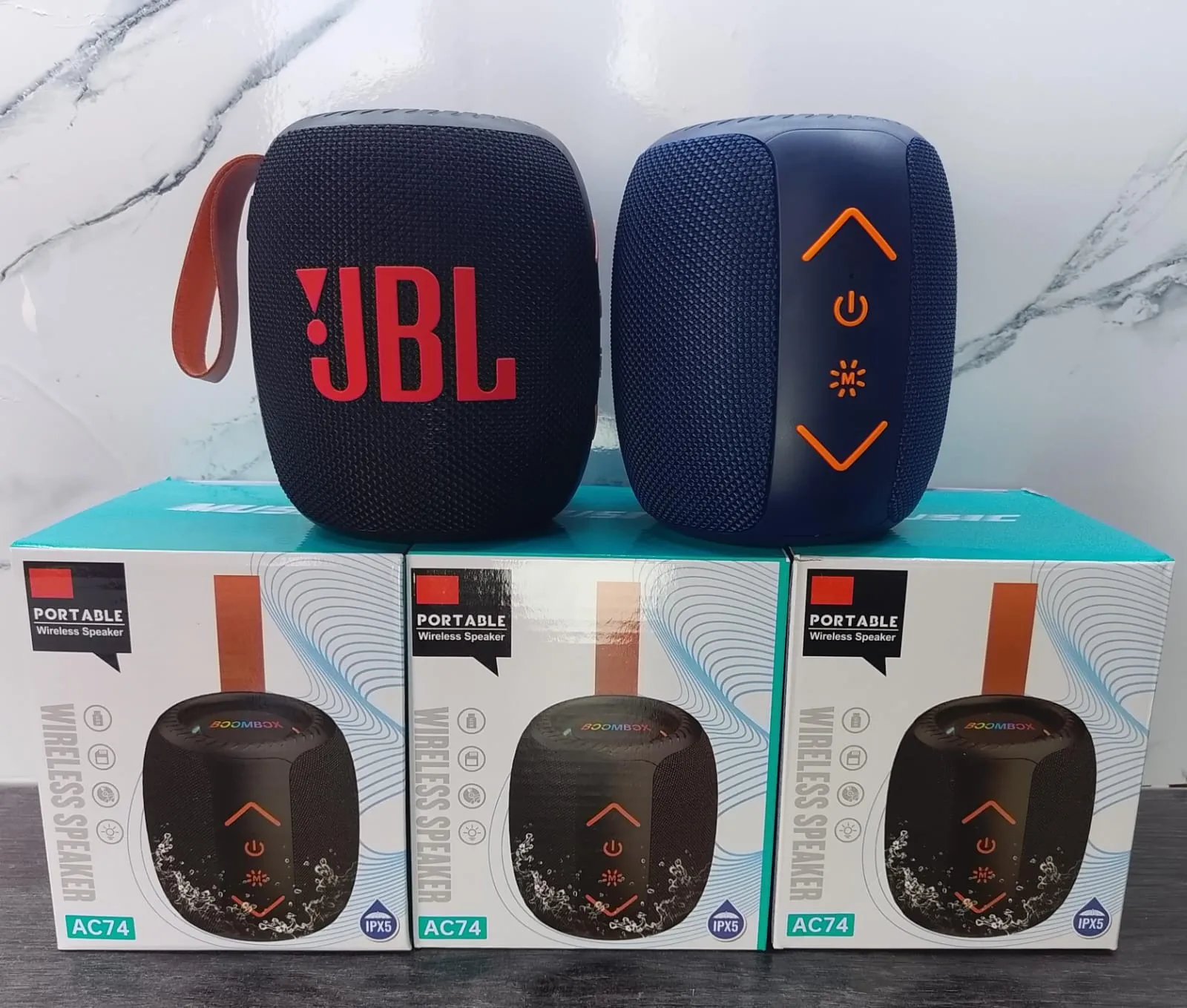 PARLANTE JBL AC74 BUEN SONIDO 