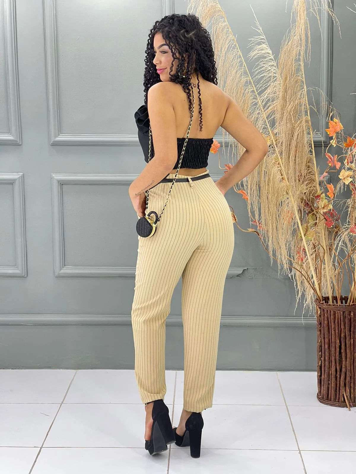 calça zara risca de giz com cinto 5