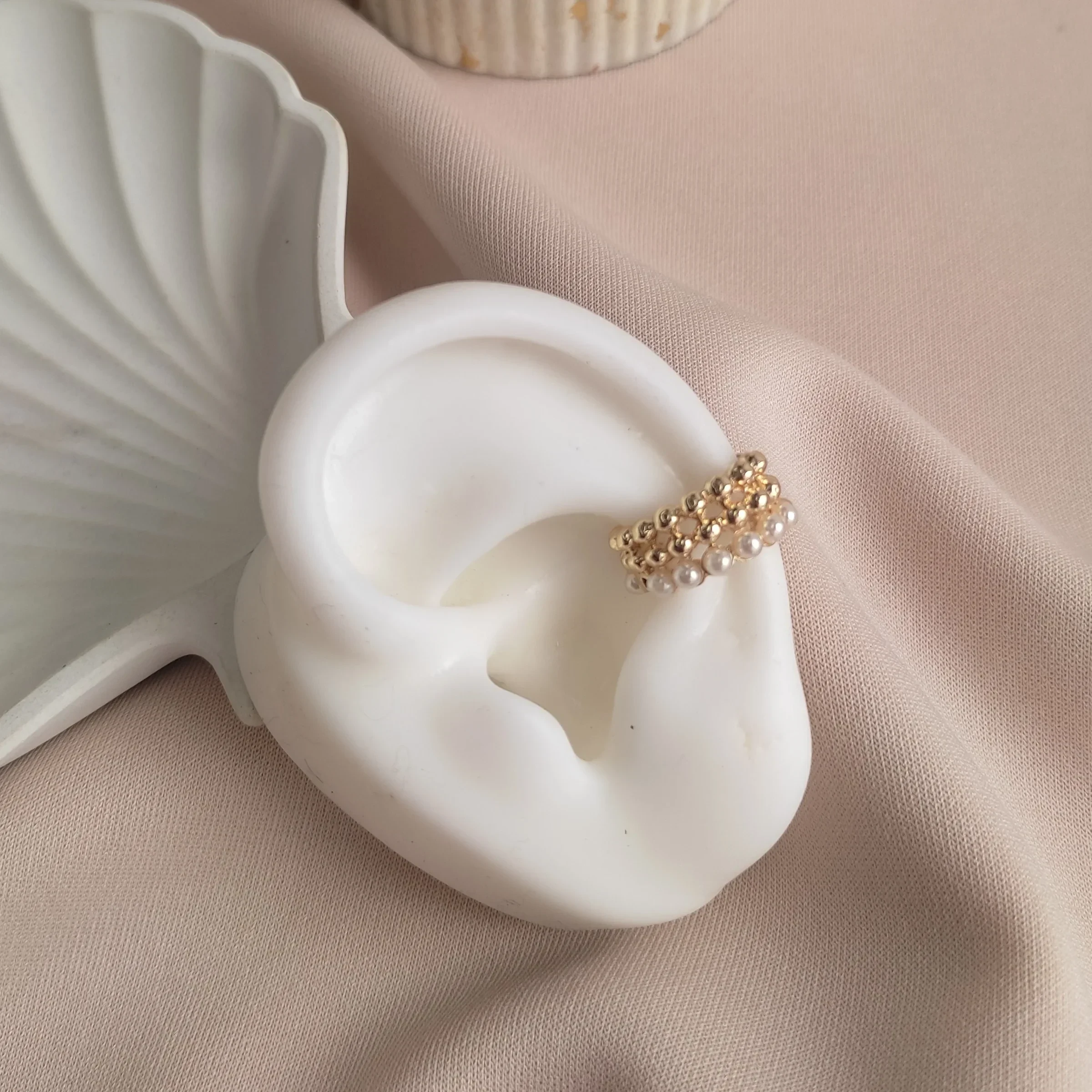 Earcuff triple perlas balin