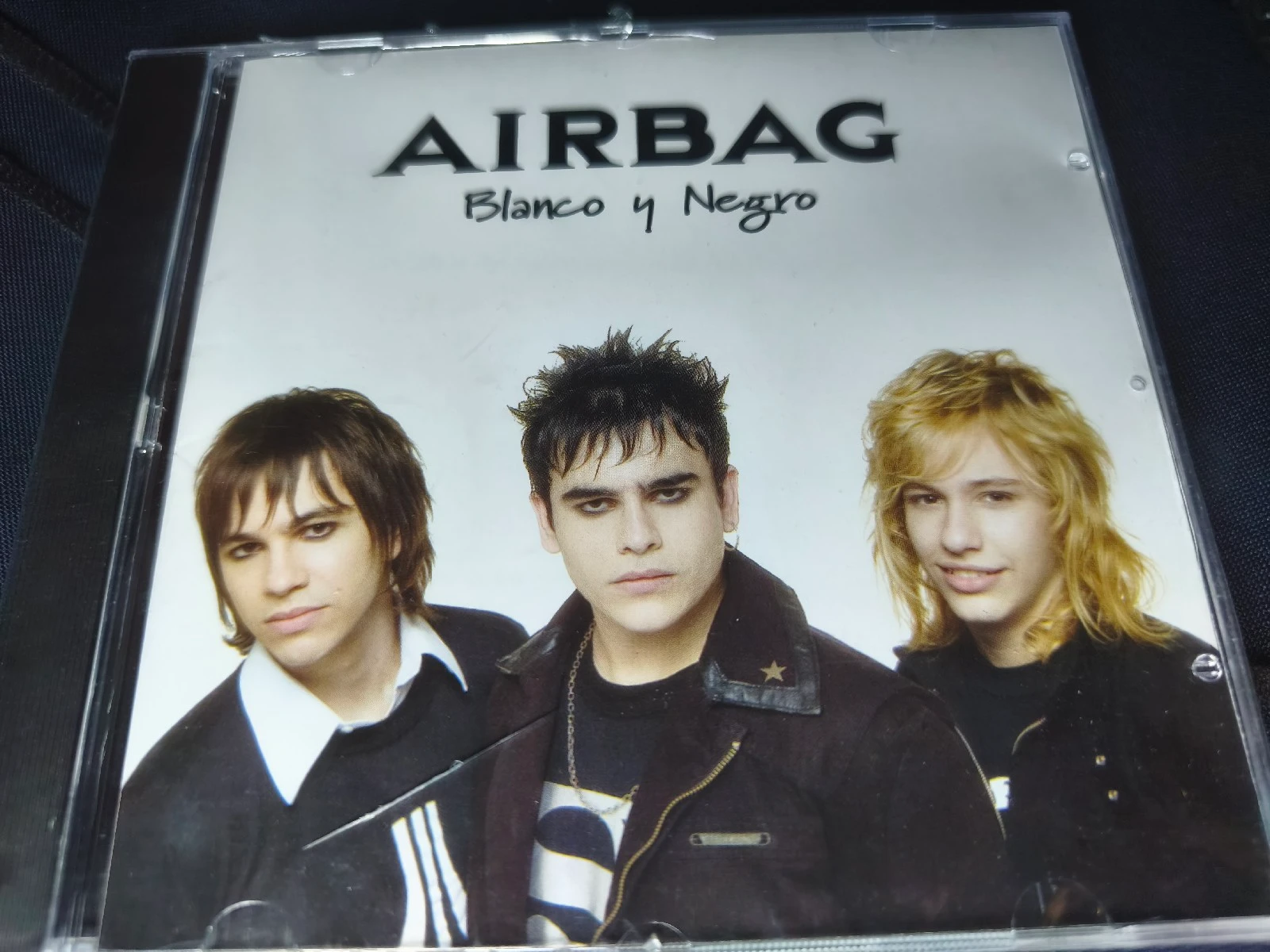 Airbag - Blanco Y Negro (ARGENTINA)