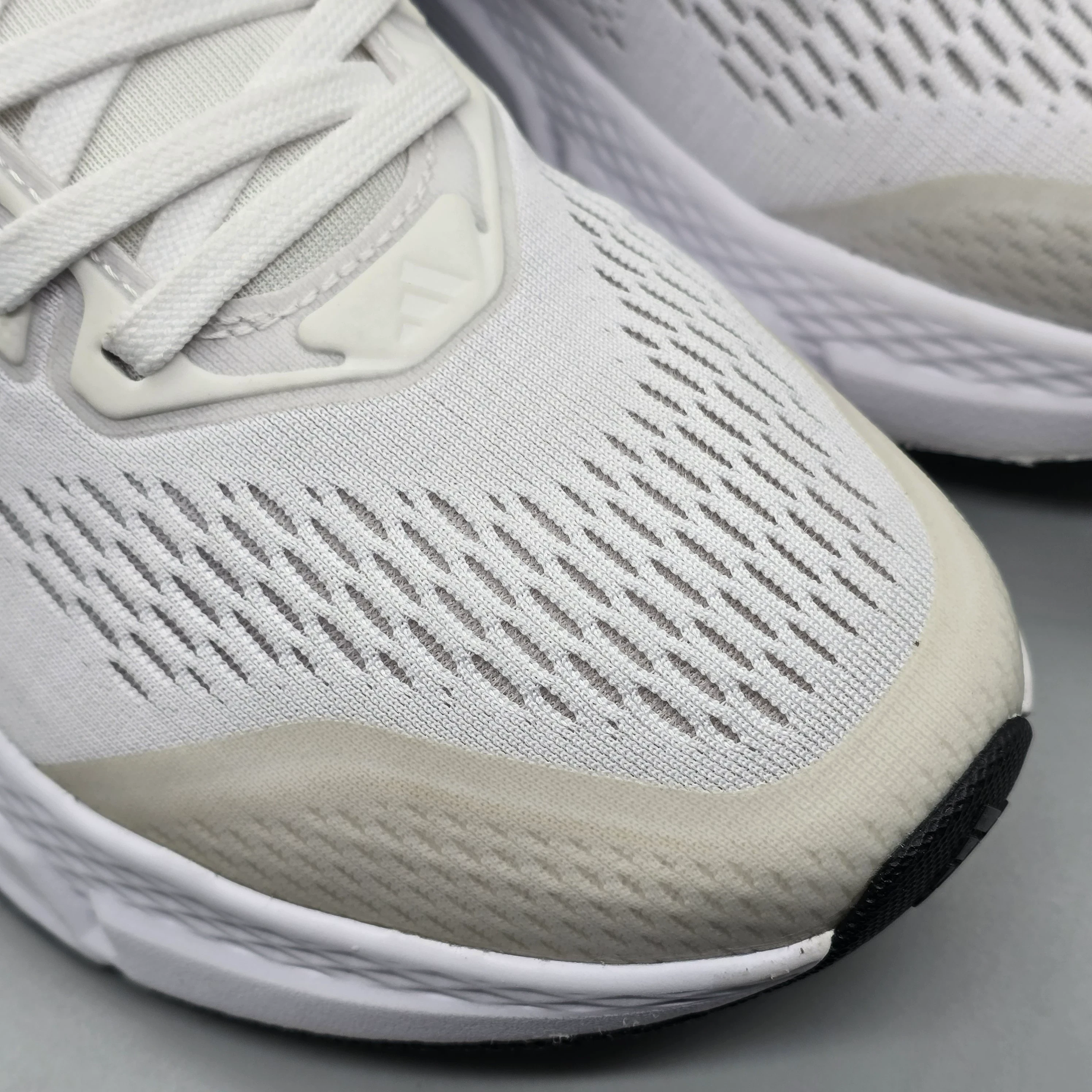 ADIDAS QUESTAR 4