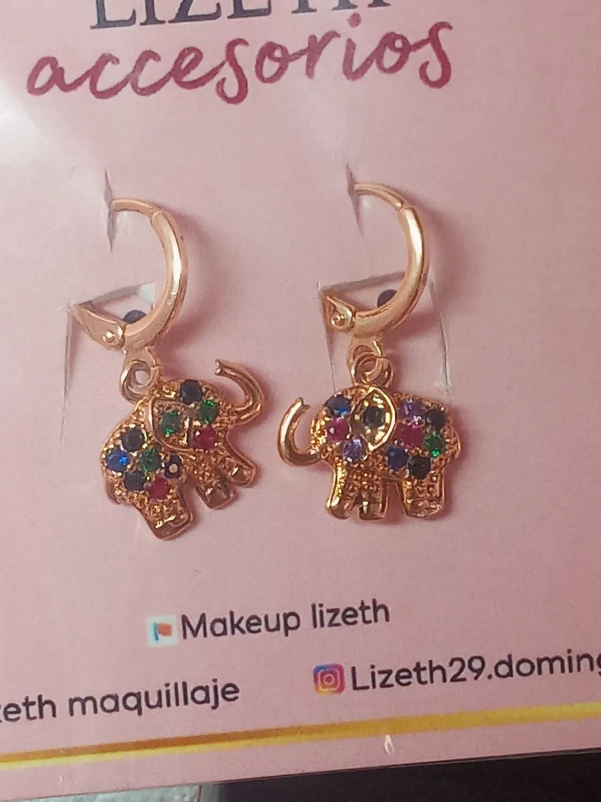 Aretes de elefante