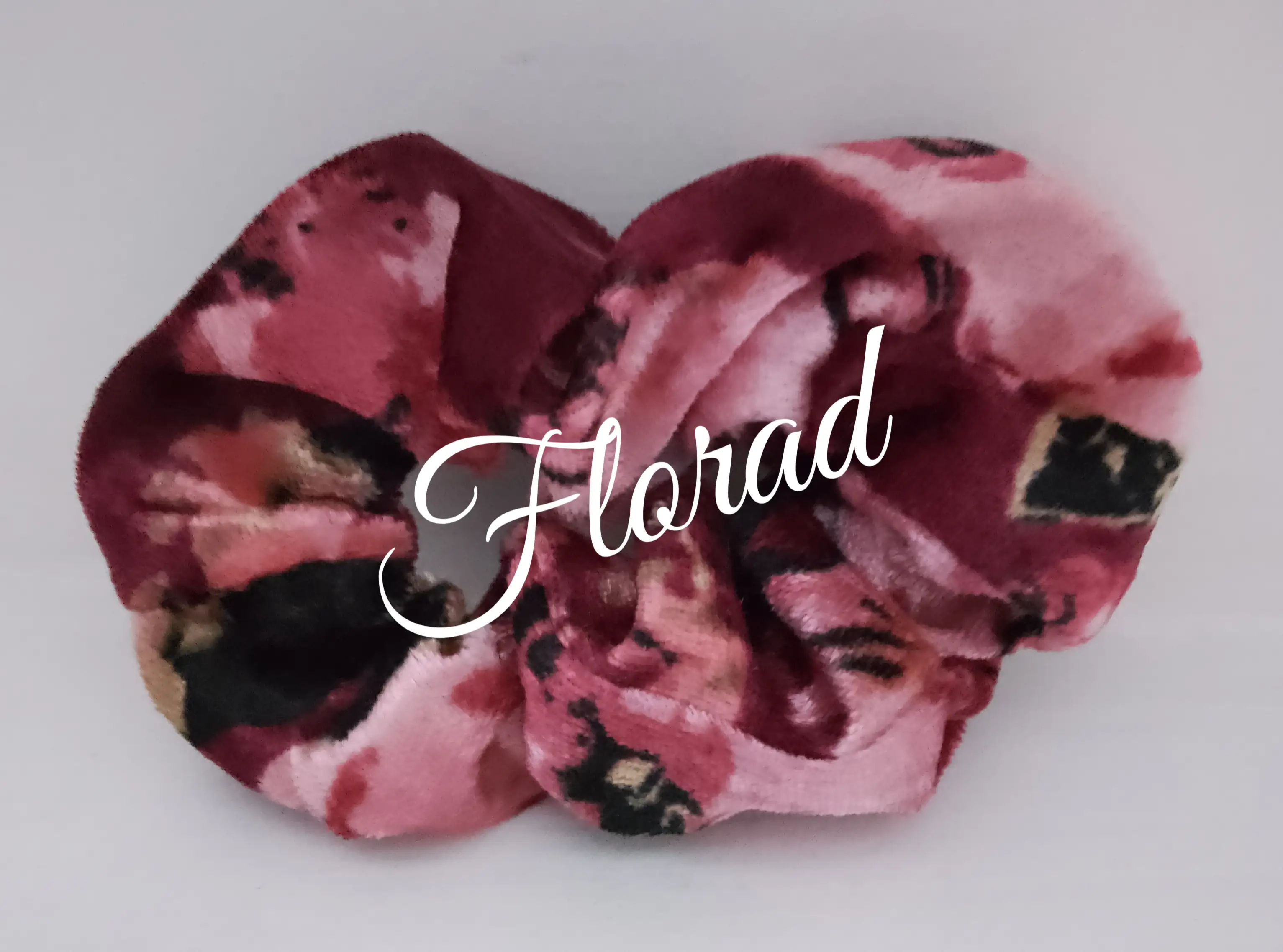 Dona fiucsia