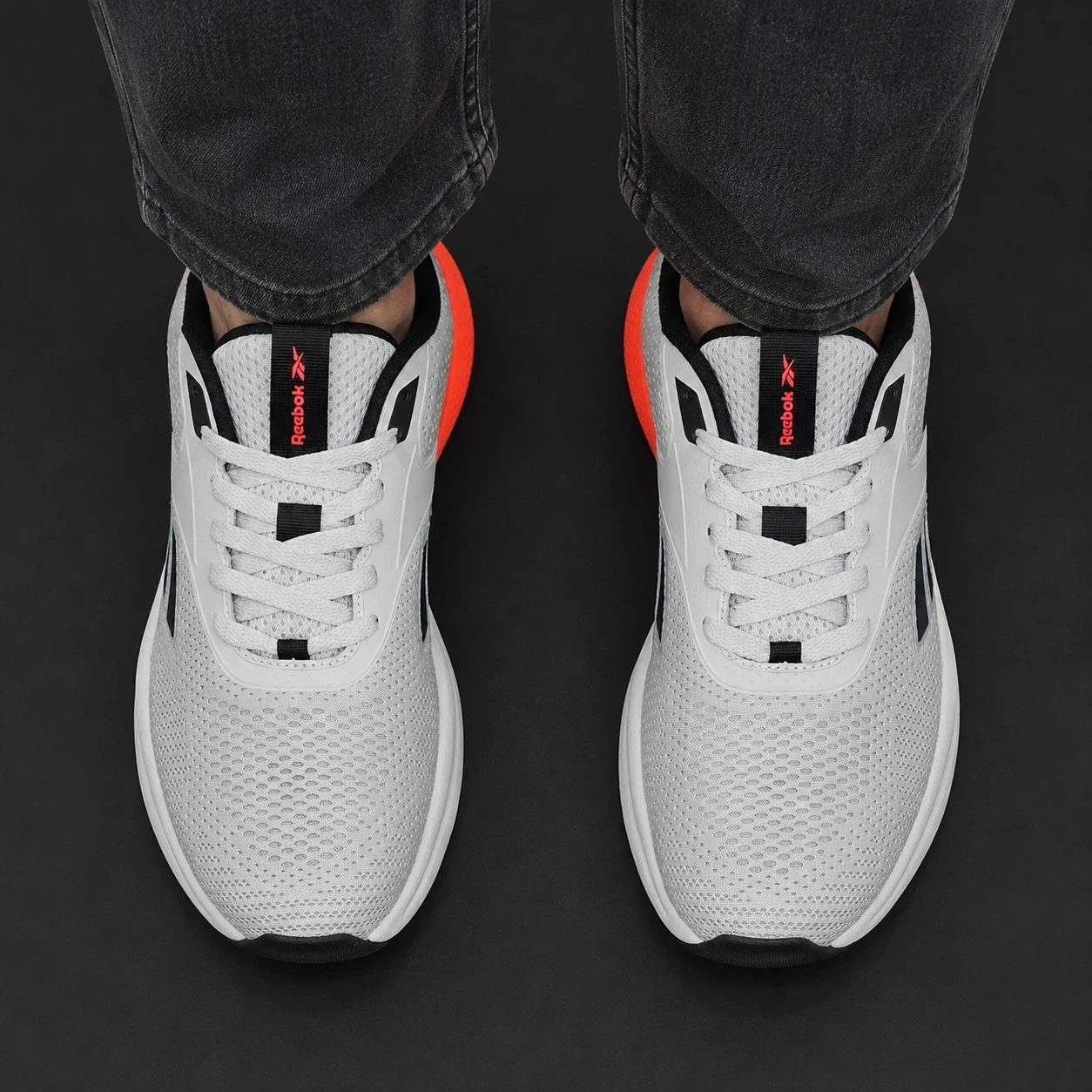 ZAPATILLAS REEBOK RELORA 3