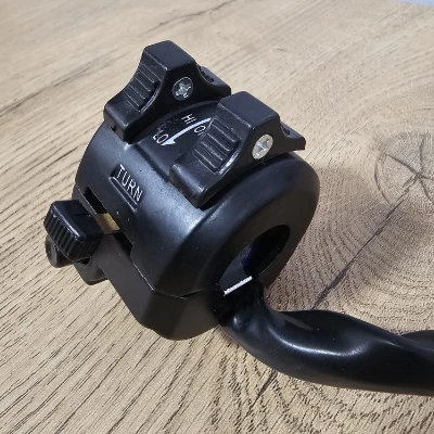  DT 125 Comando derecho INT 2508 EVOL