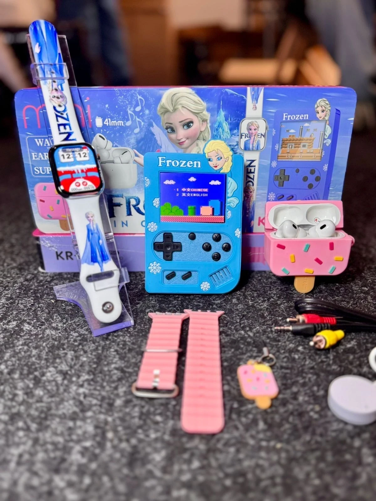 Super combo 4 en 1 - CONSOLA NINTENDO CON 500 JUEGOS + RELOJ SMARTWATCH + AUDIFONOS INALAMBRICOS + ACCESORIOS  4