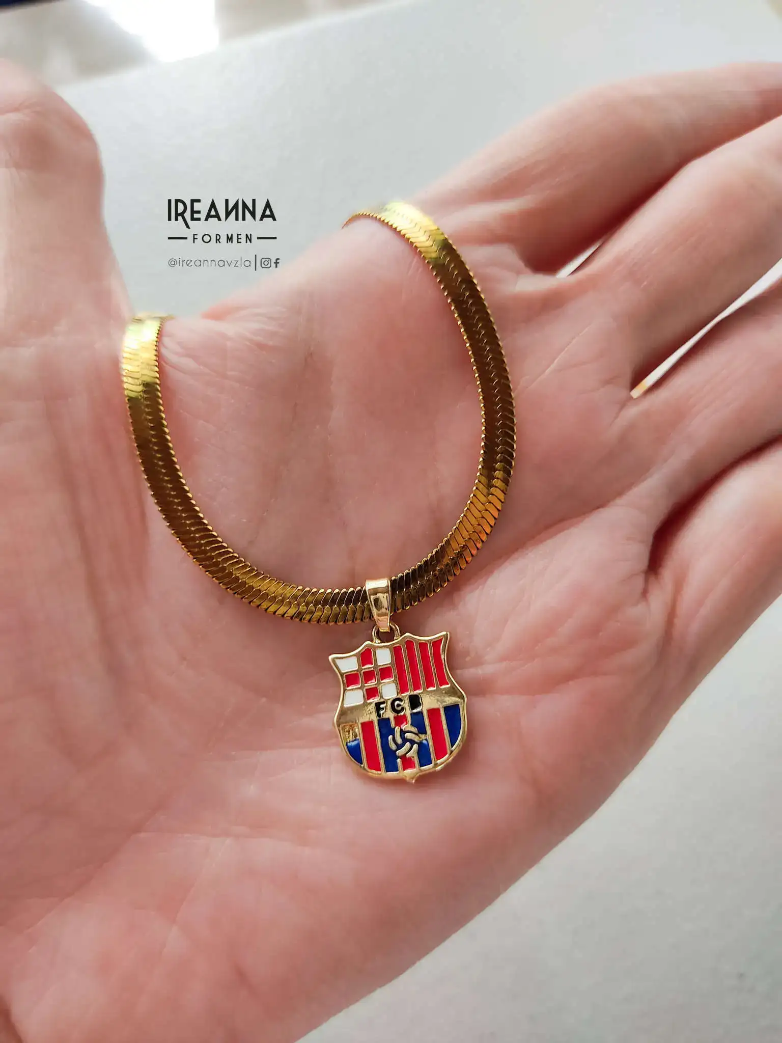 Cadenas Real Madrid y Barcelona  3