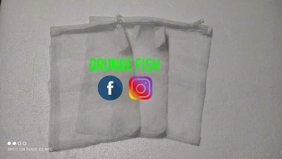 BOLSA DE MALLA CON CIERRE PARA MATERIAL FILTRANTE ( 20 cm alto x 15 cm ancho )