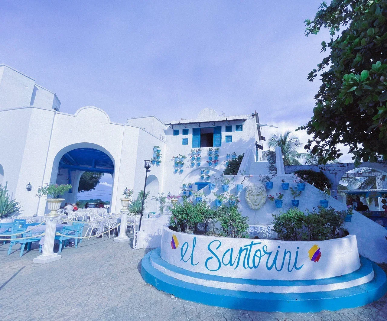SANTORINI Y NATURALEZA RIO CLARO RELAX 4