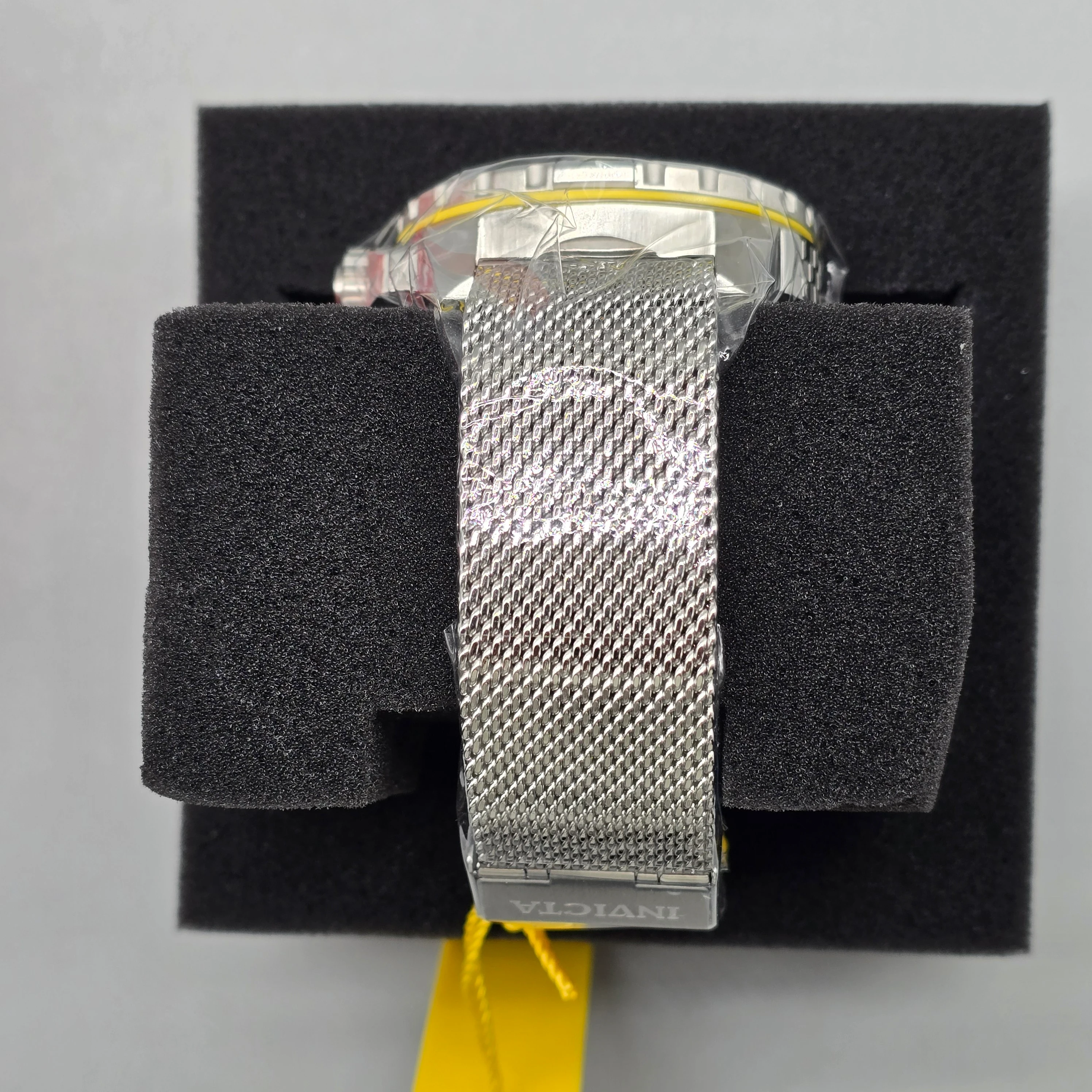 RELOJ INVICTA RACING DE HOMBRE 9