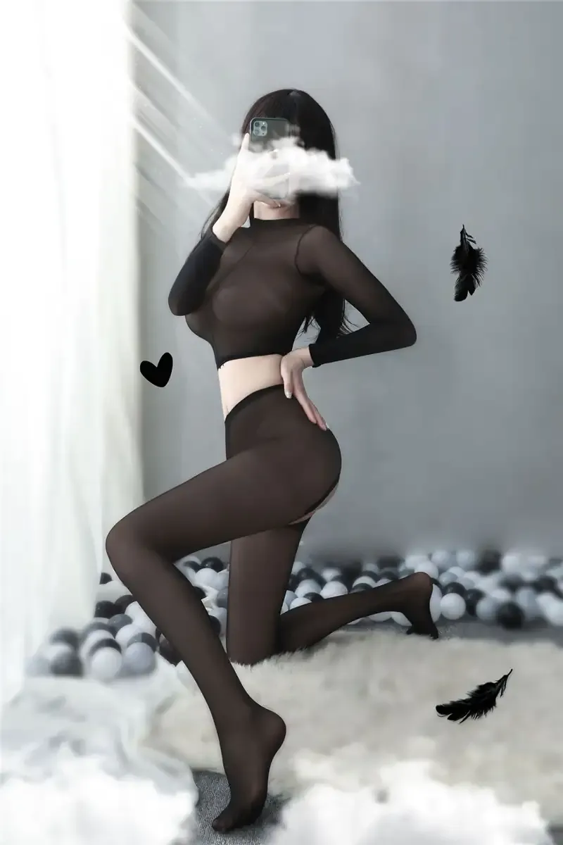 Modelo 213 Top y panty negro leging manga larga  2