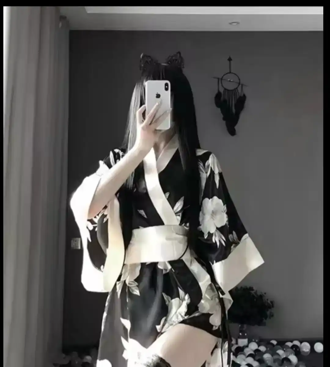 Kimono satinado con liston 