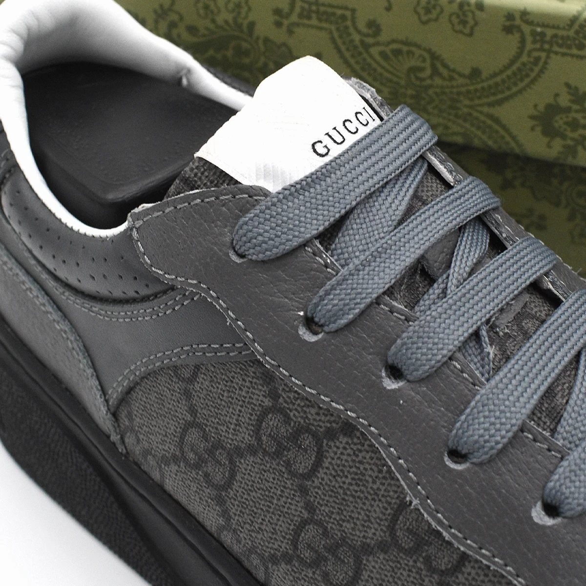 Zapatilla Gucci Lace Up GG Monogram Gris 5