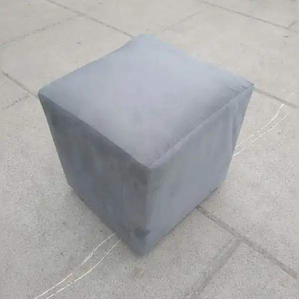 Mesas De Centro Con Taburetes 10