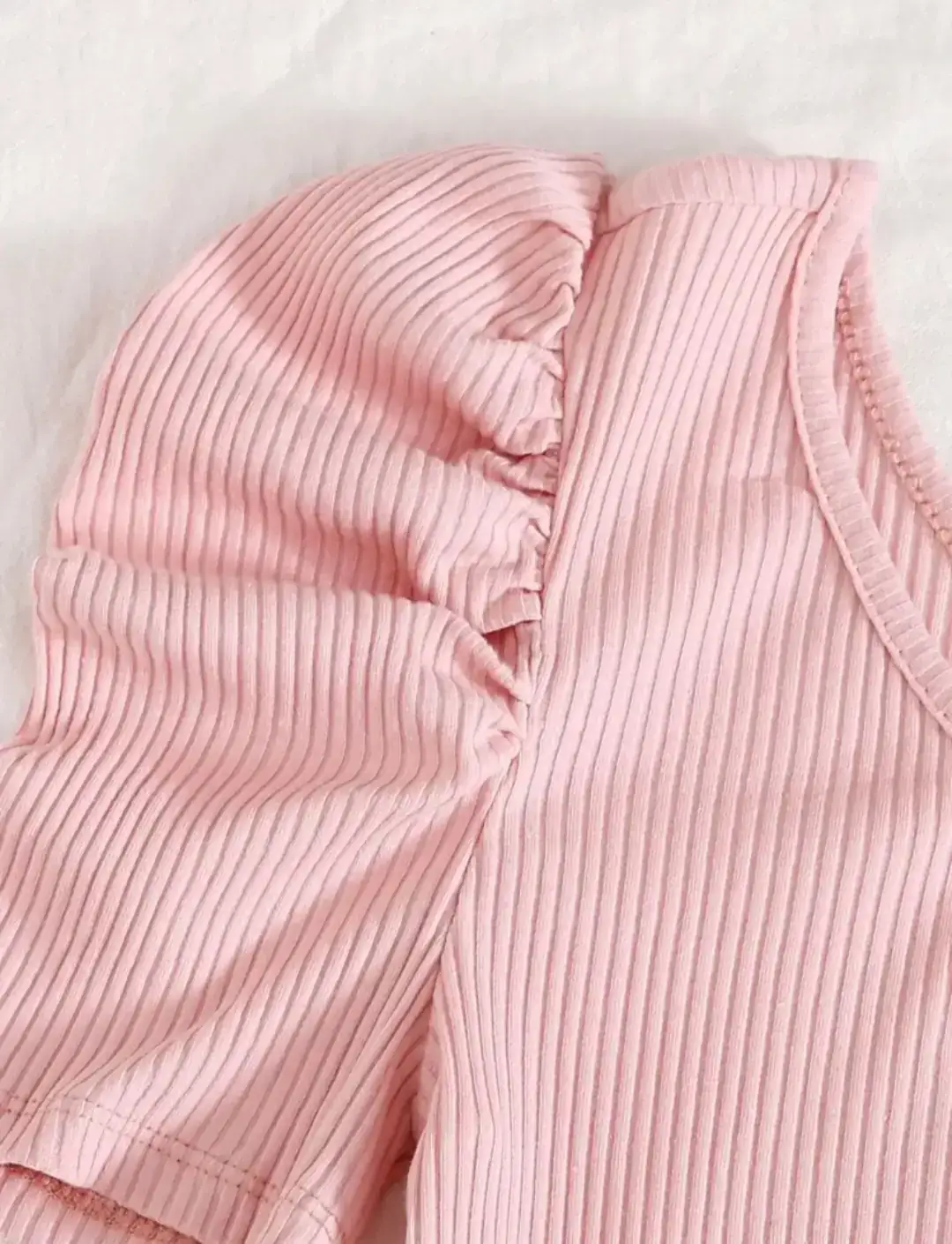 Body de un hombro manga farol color rosado  3