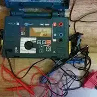Megohmetro digital 5000 V 2