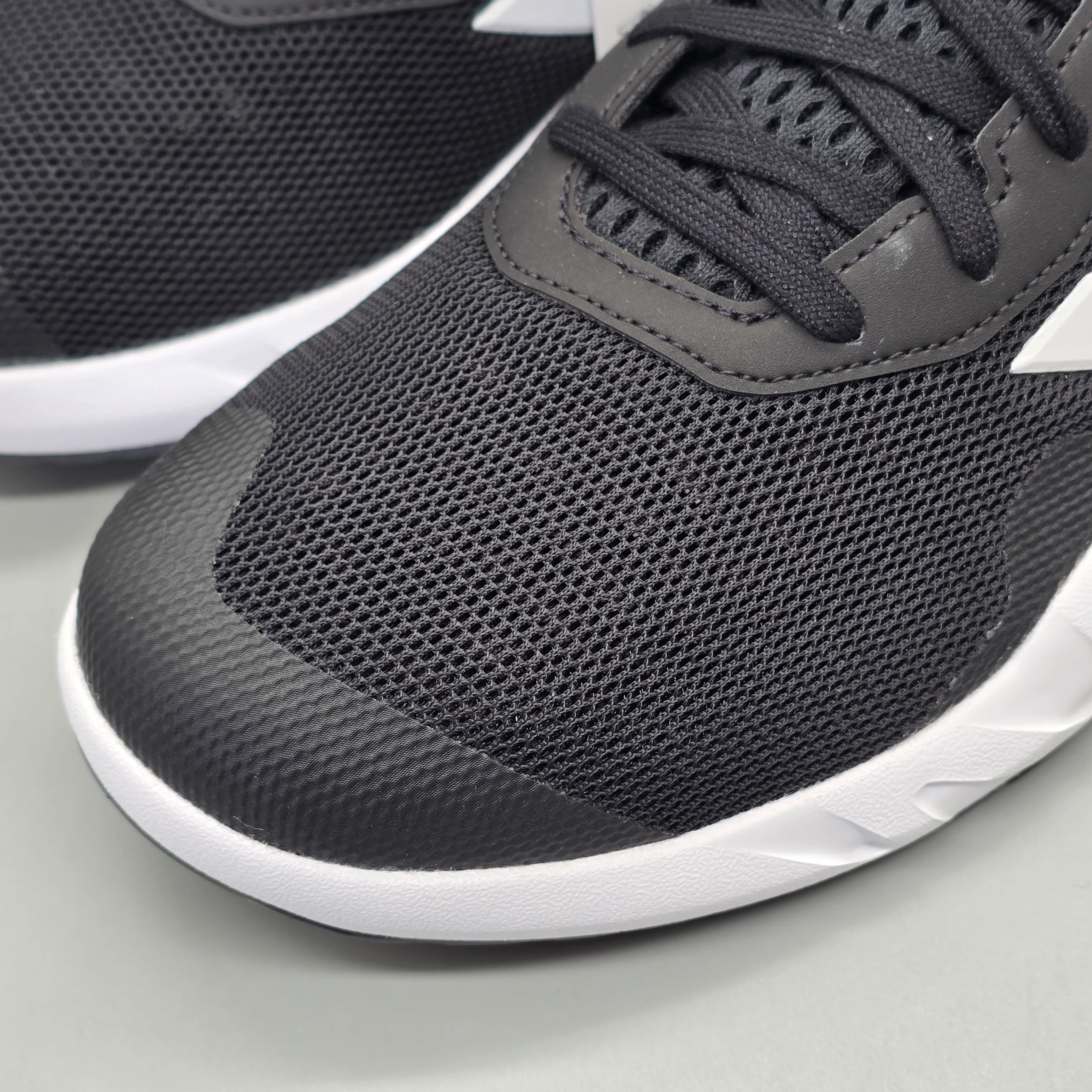 ADIDAS AMPLIMOVE TRAINER 5