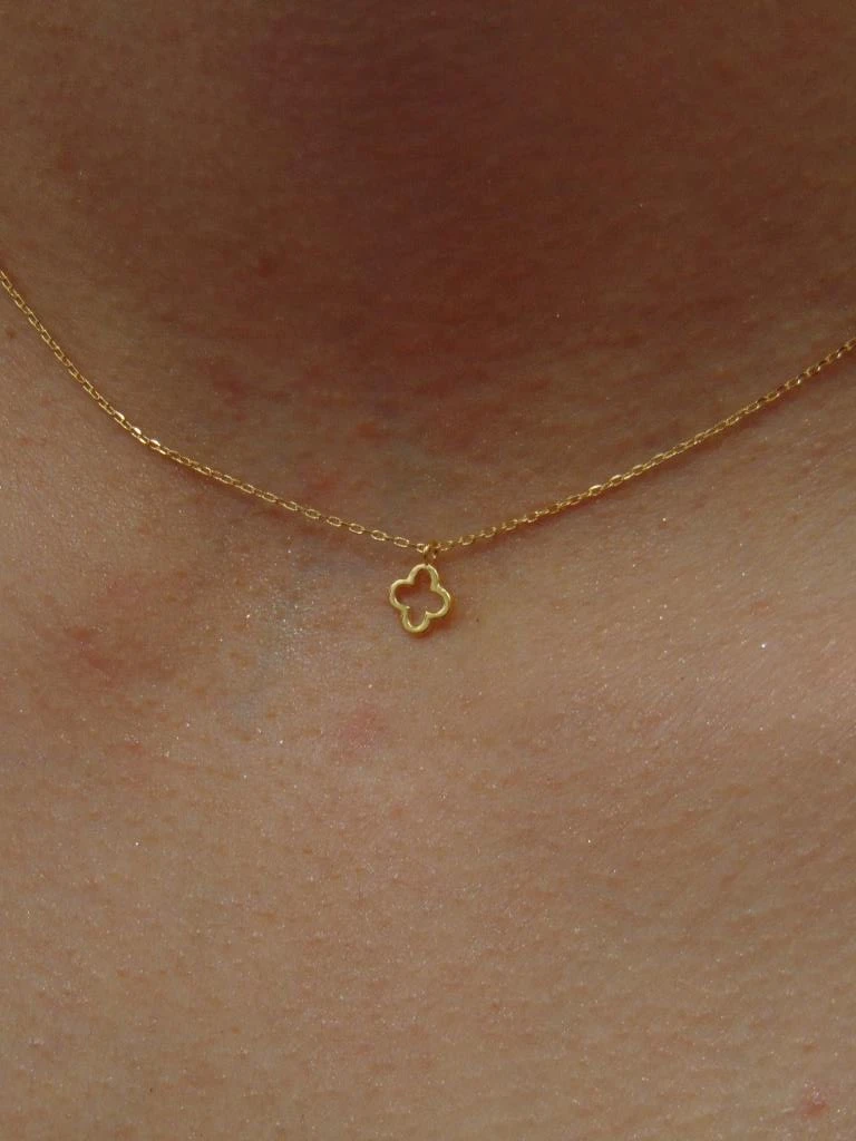 CADENA ORO LAMINADO 18K DELGADA DIJE CONTORNO TREBOL  6MM |LARGO 45CM  2