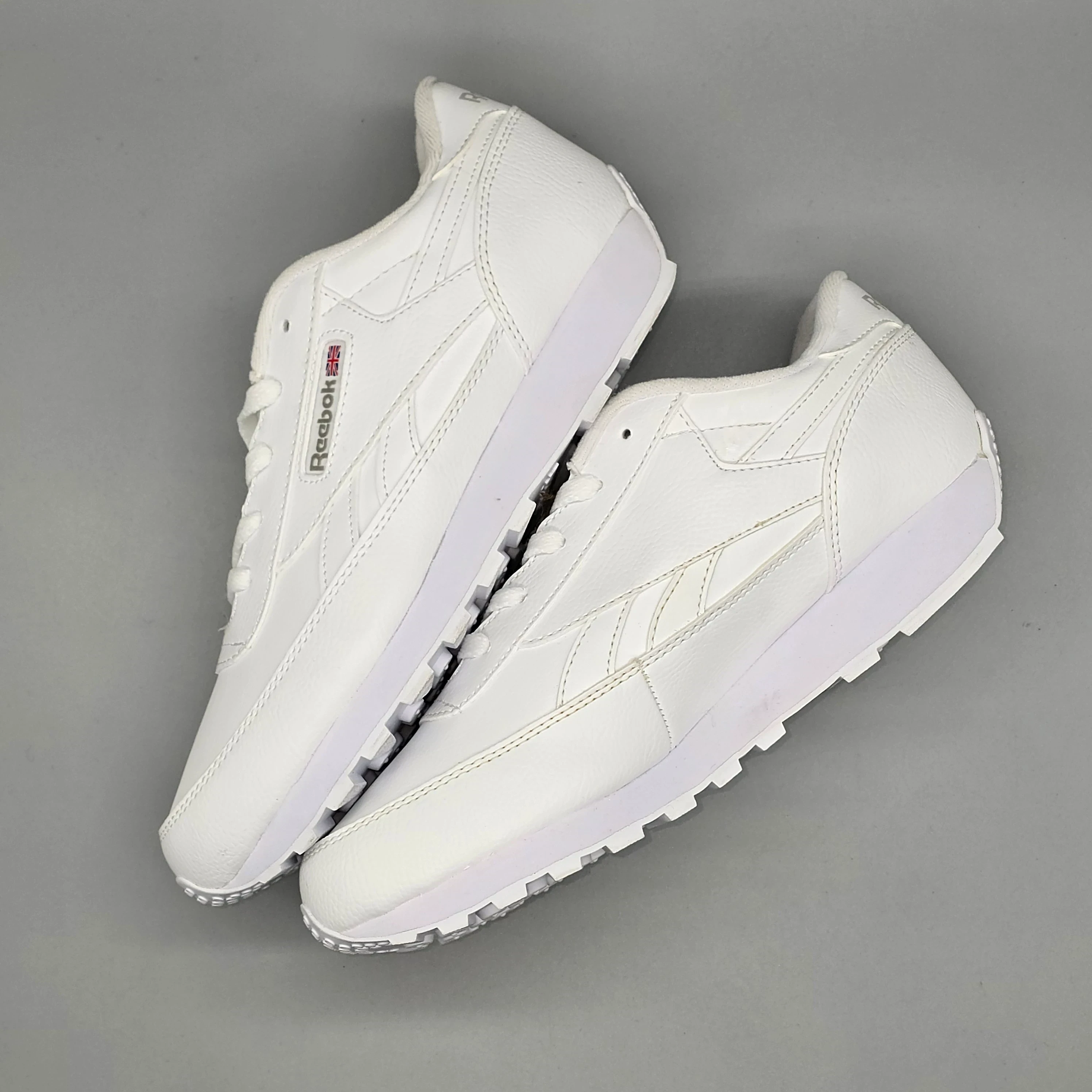 REEBOK CL RENAISSANCE 6