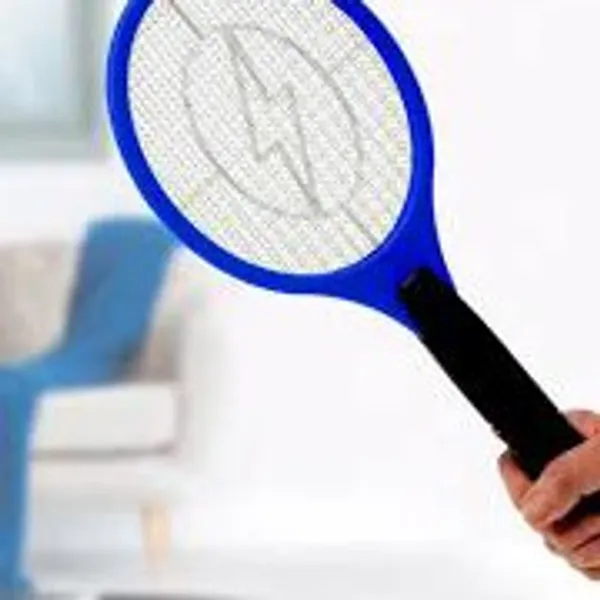 Raqueta mata mosquito