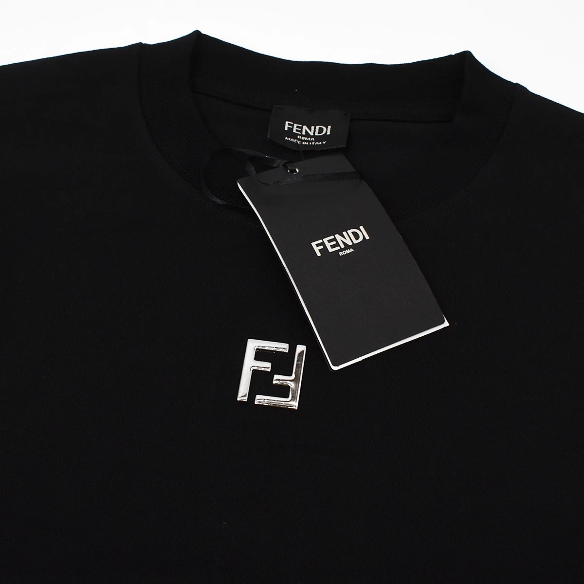 Playera FENDI 4