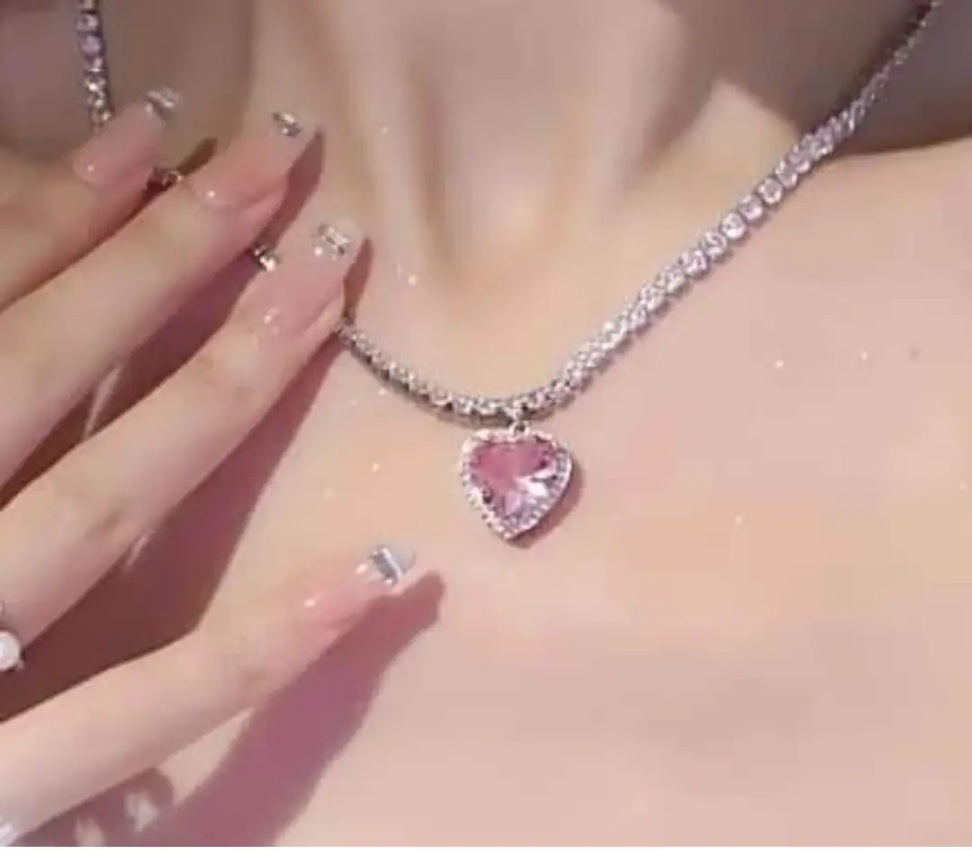 Collar de corazón