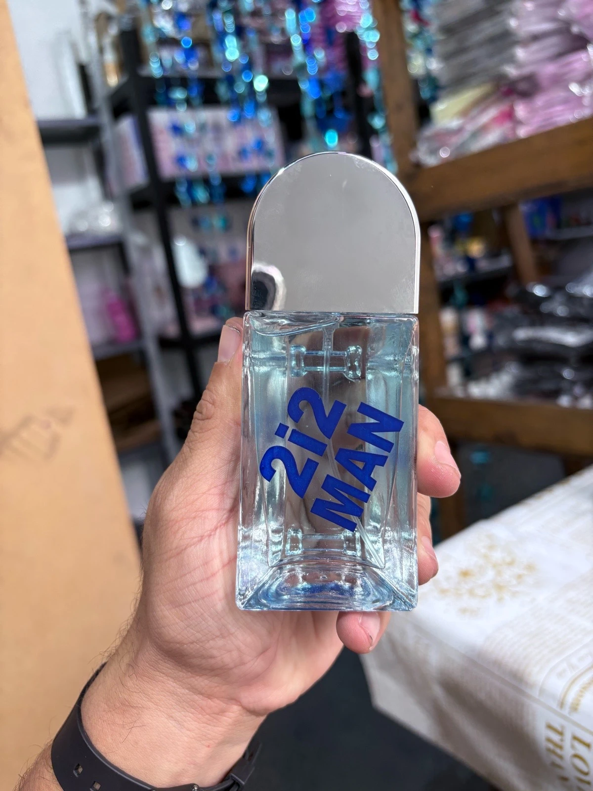 PERFUME 212 (30 ml ) 2