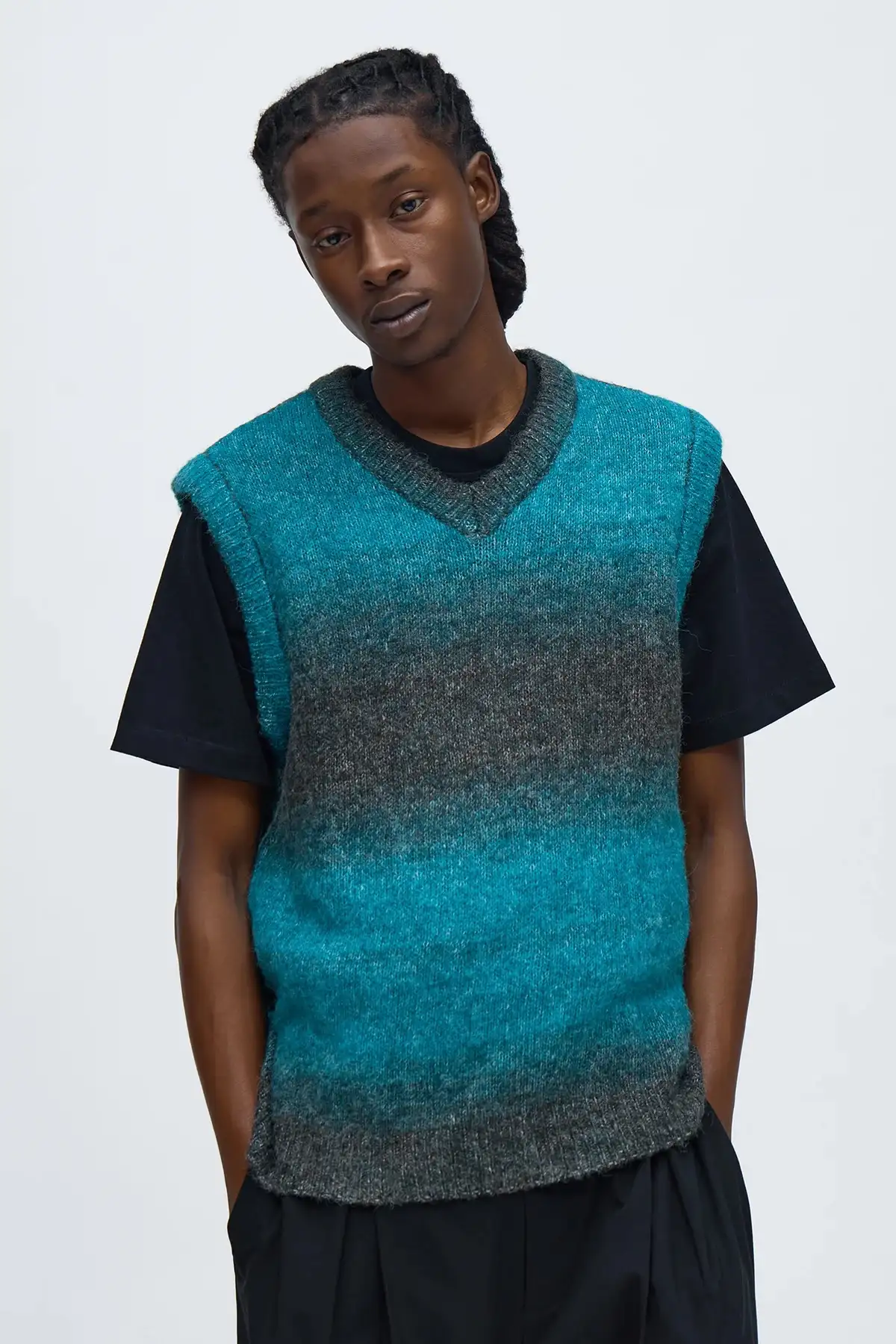 Gradient Sweater Knit Vest - Size M y L