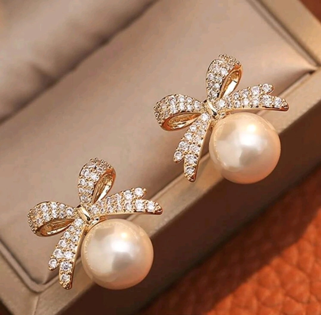 Pendientes de perla y zirconia  2