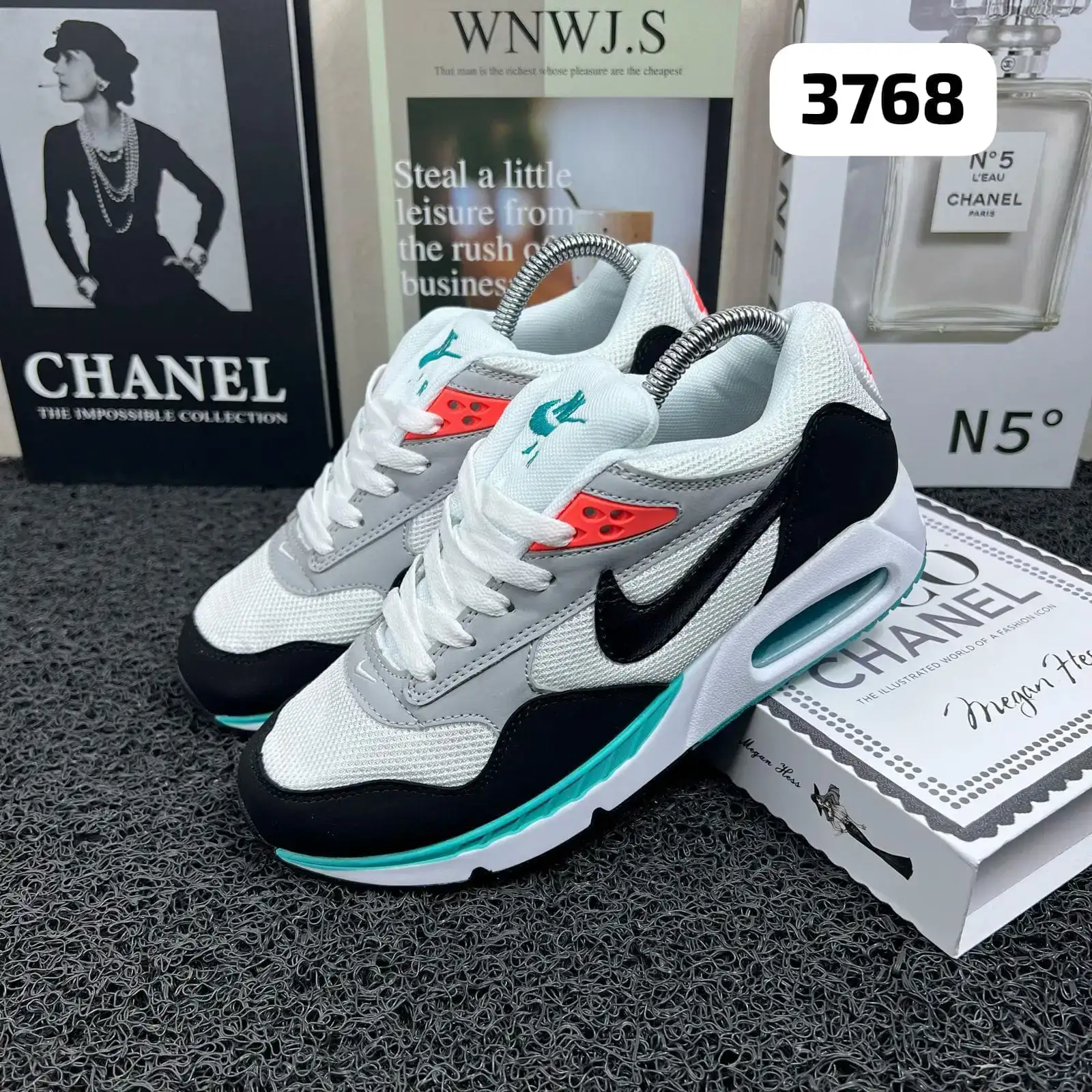 Nike Air Max Correlate