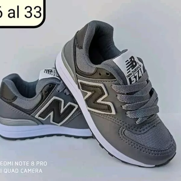 New balance chicos  2