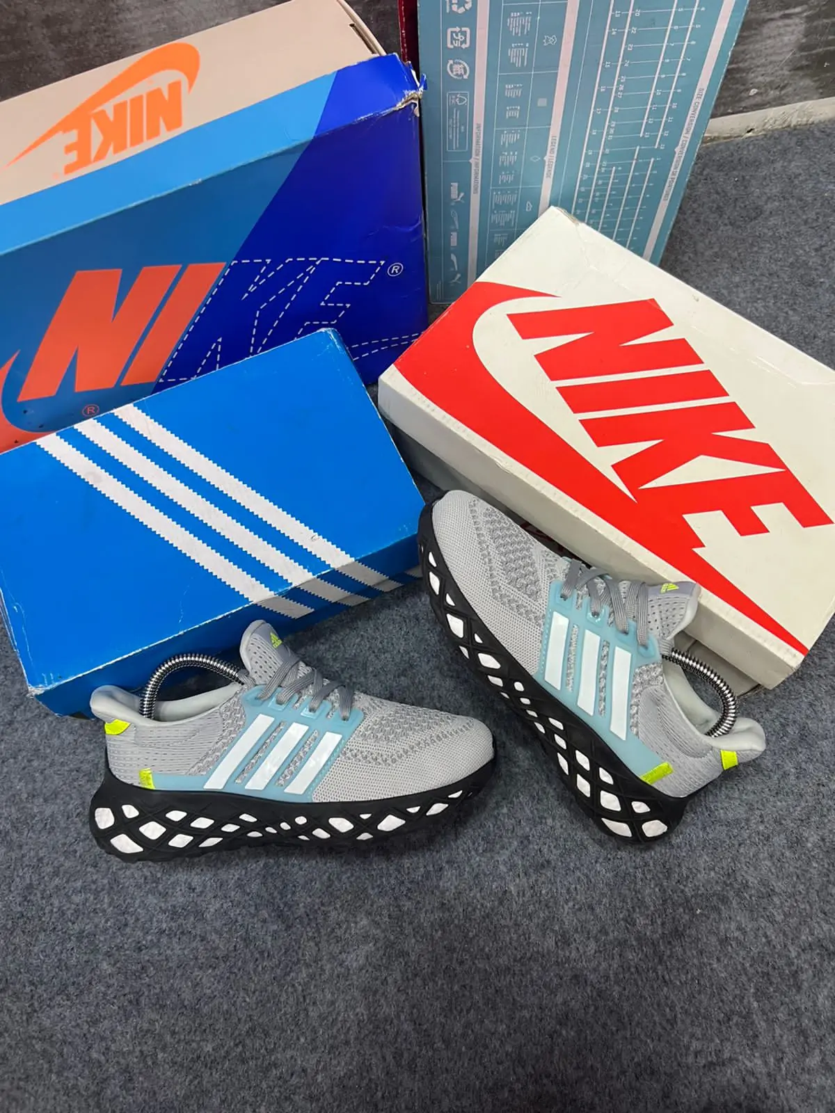 ADIDAS ULTRABOOTS DAMA Y CABALLERO  2