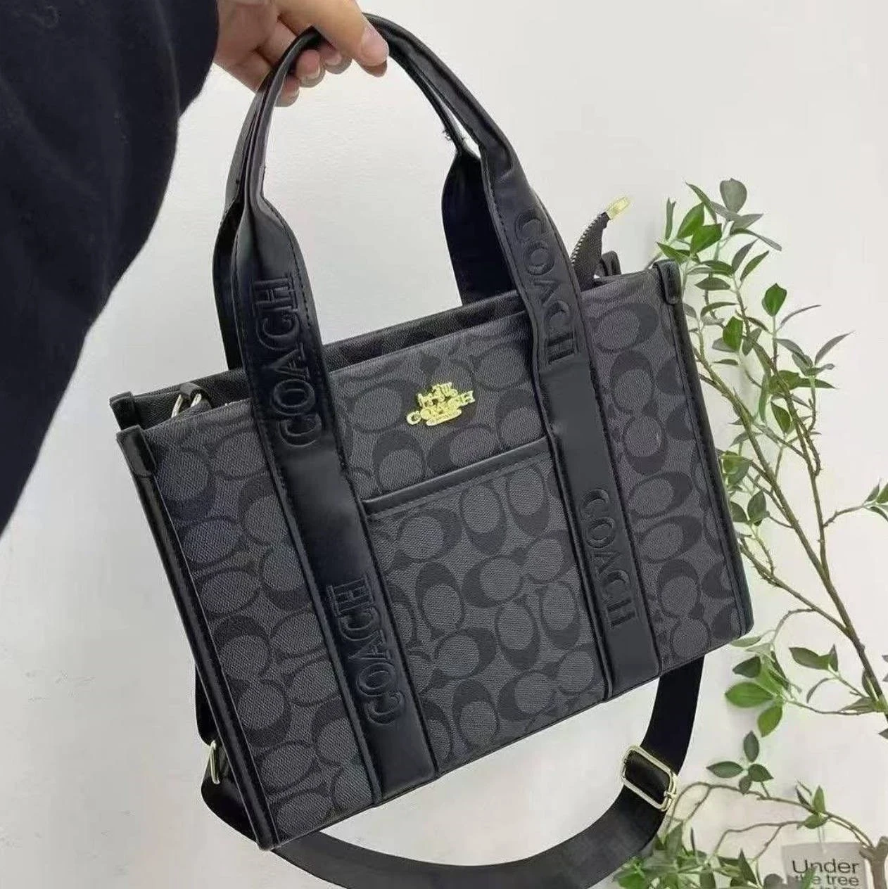 Coach 1.1 ( buena calidad) 