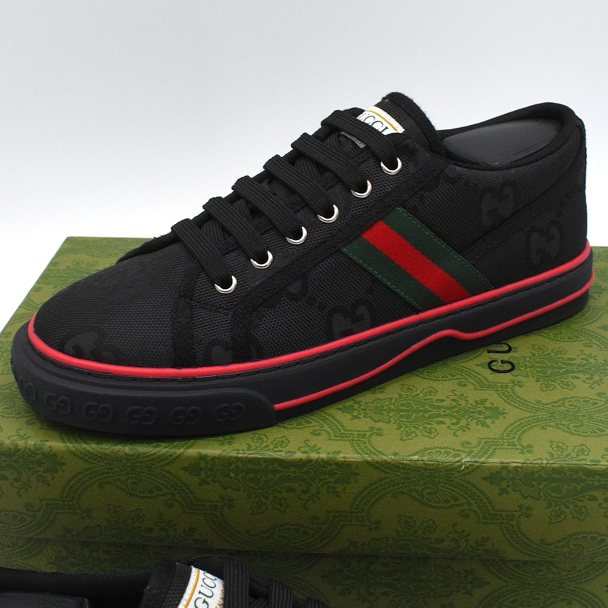 Gucci Off The Grid Tenis 1977 Low ECONYL Negro GG Verde Rojo 3
