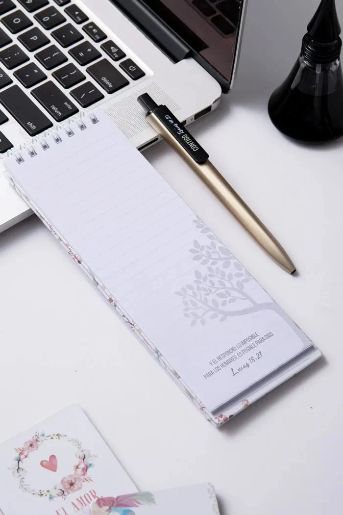 Libreta larga con lapicero No temas 3