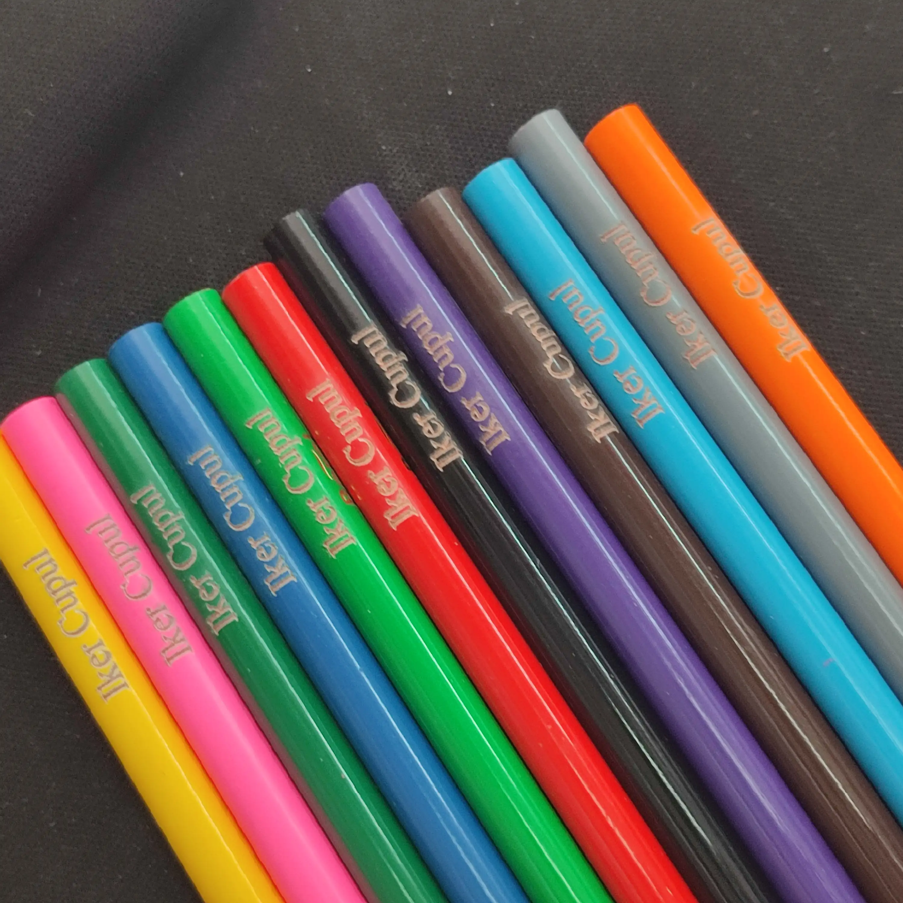 Grabado de lapiz color3s  2
