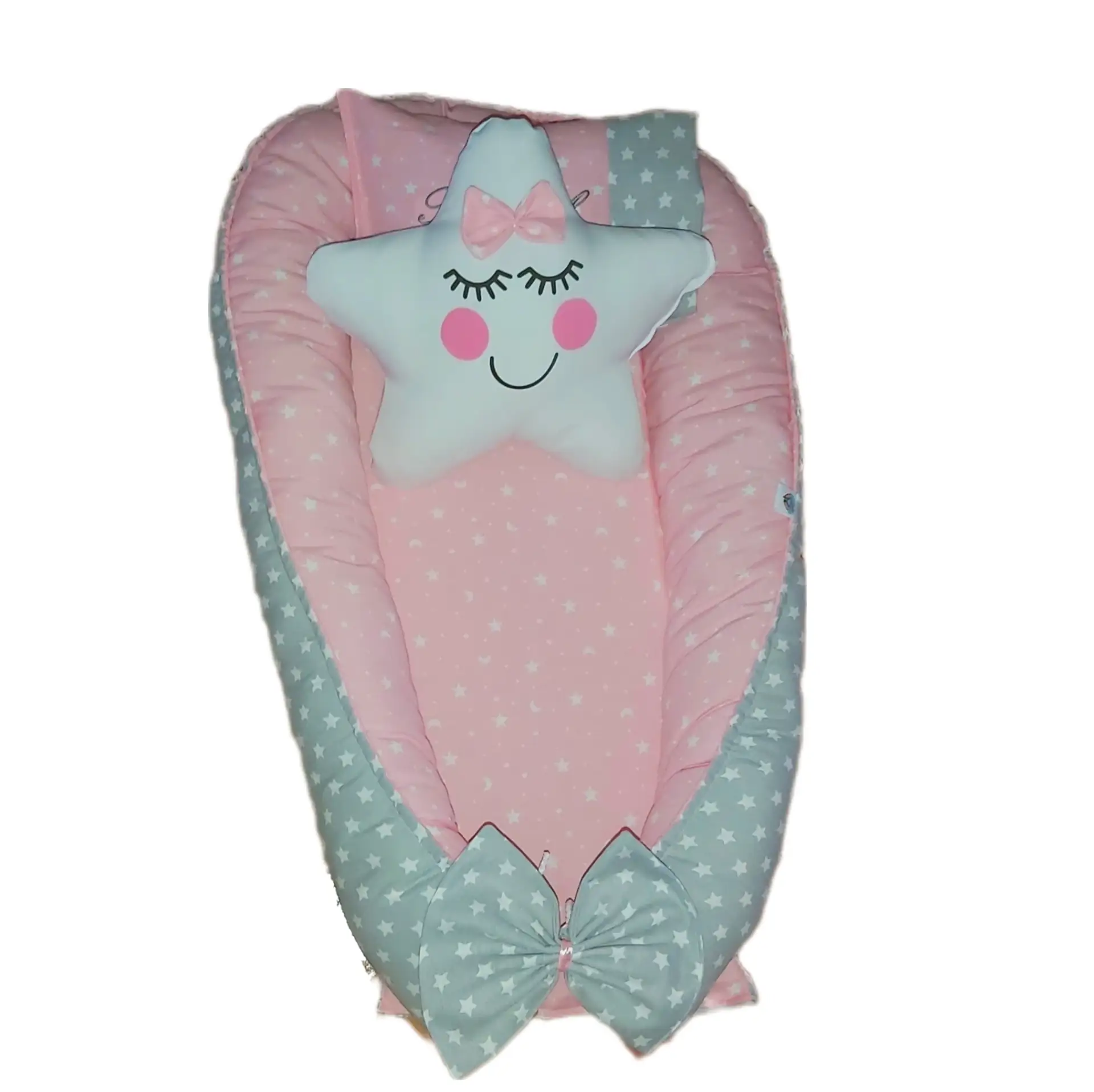 Nido colecho con almohada bordada  2