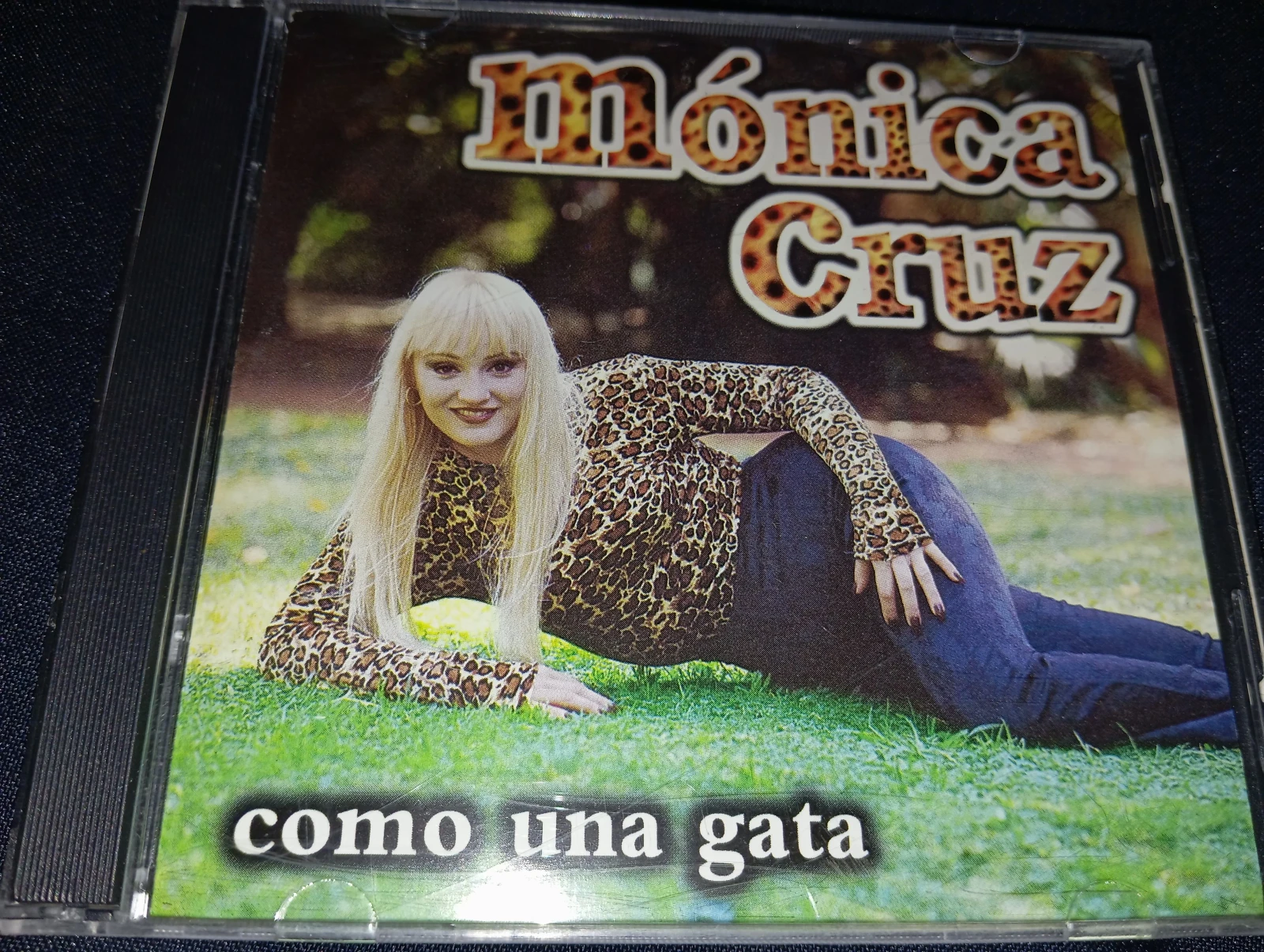 Monica Cruz - Como Una Gata (ARGENTINA)
