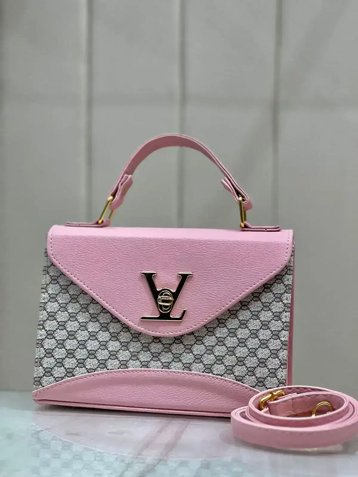 Carriel LV 2