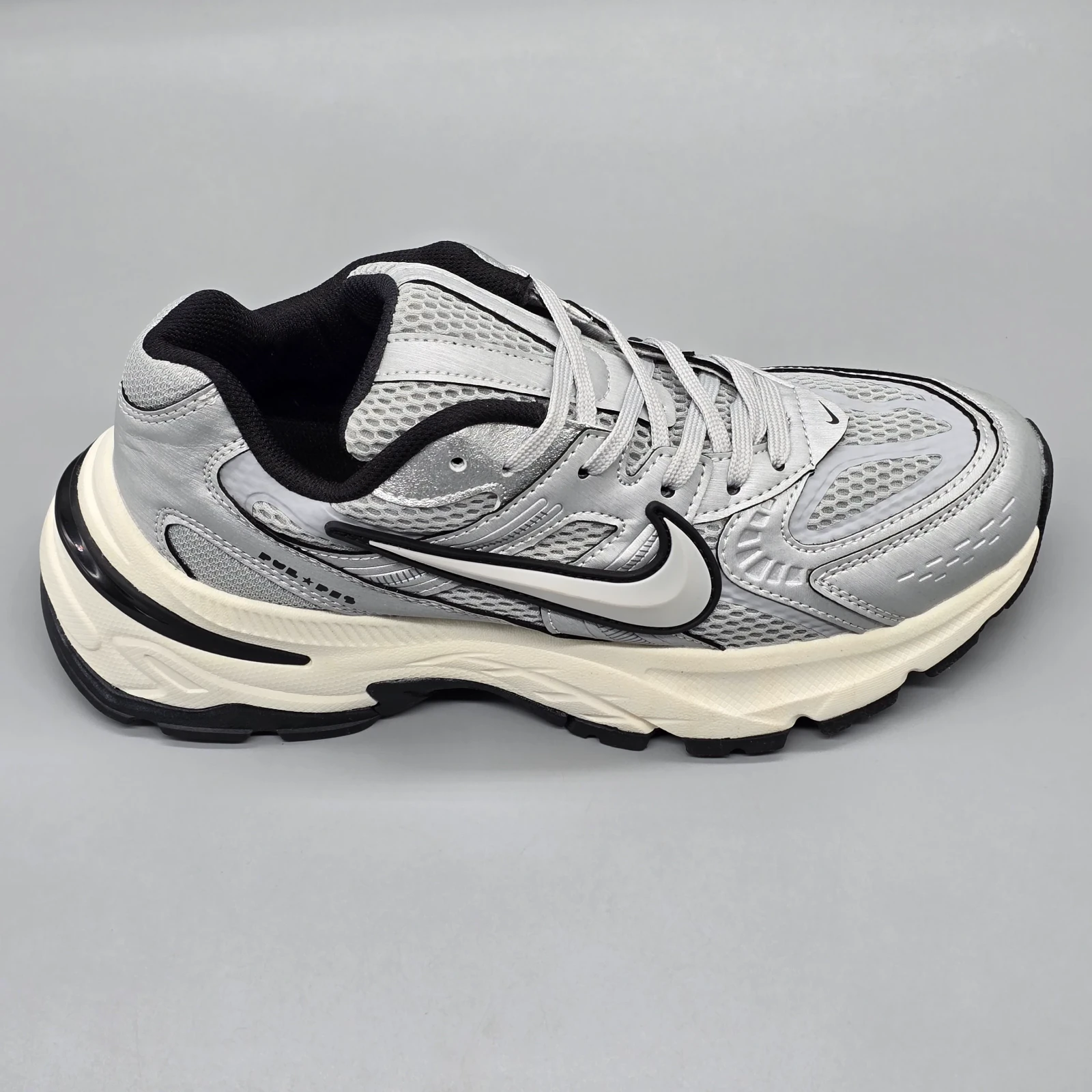 NIKE P-6000 (RÉPLICA 1.1) 2
