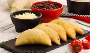 Empanada Dominó
