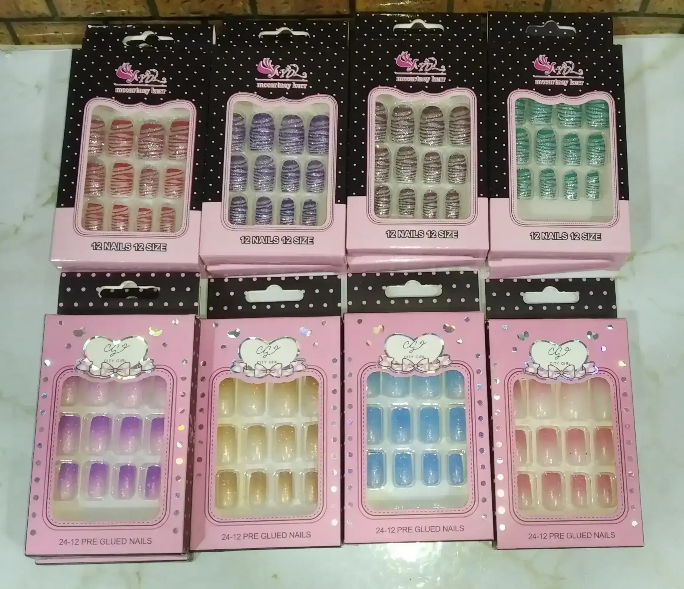 Uñas postizas cortas