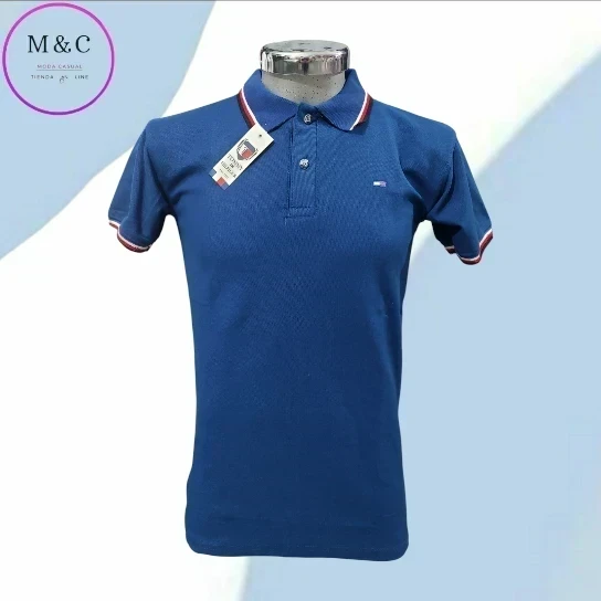 Playera Polo Talla Ch diseño en cuello y mangas 