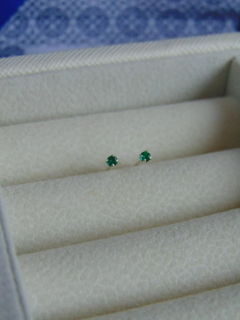 TOPOS PLATA LEY 925 MINI CHISPA VERDE 2MM