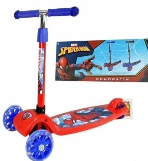 Monopatin Spiderman 