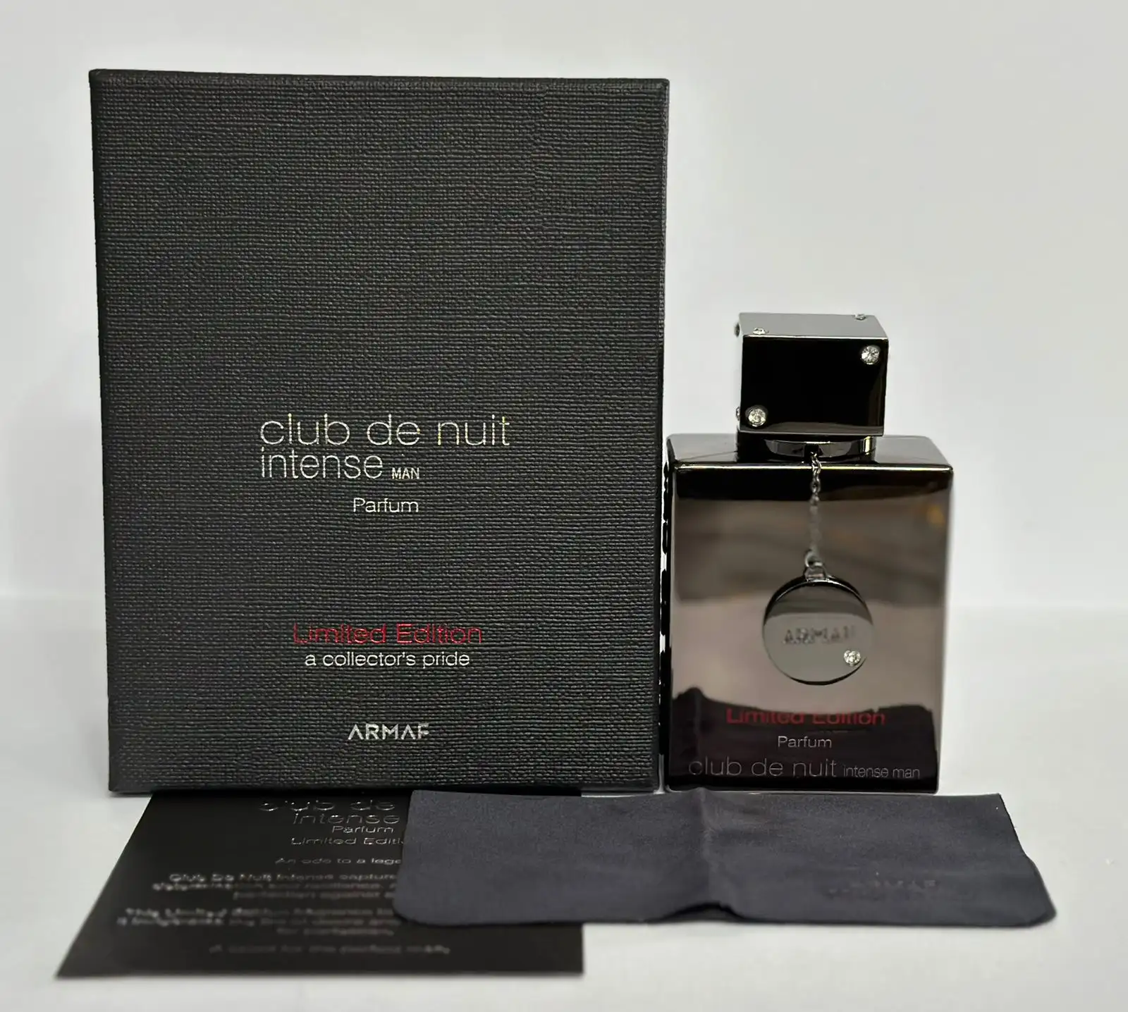 Club de Nuit Intense Men Parfum Limited Edition 