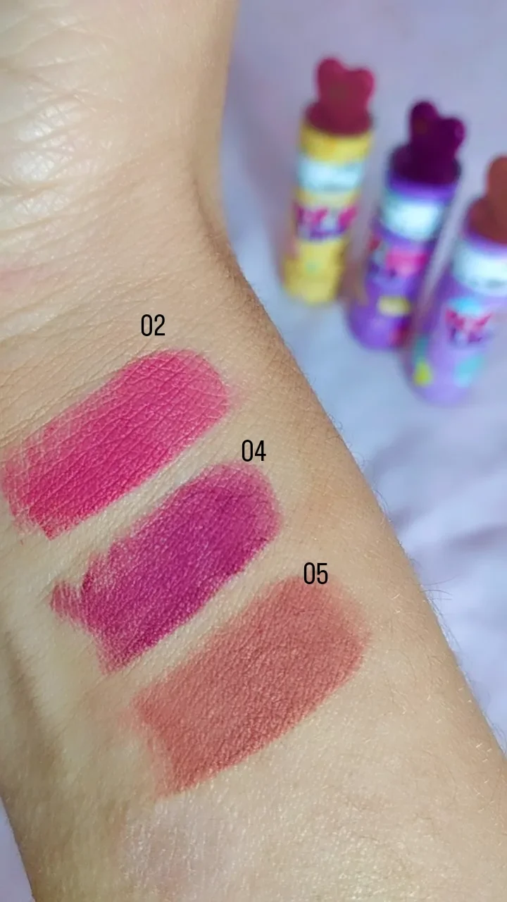 Batom bastao pop lips matte  2