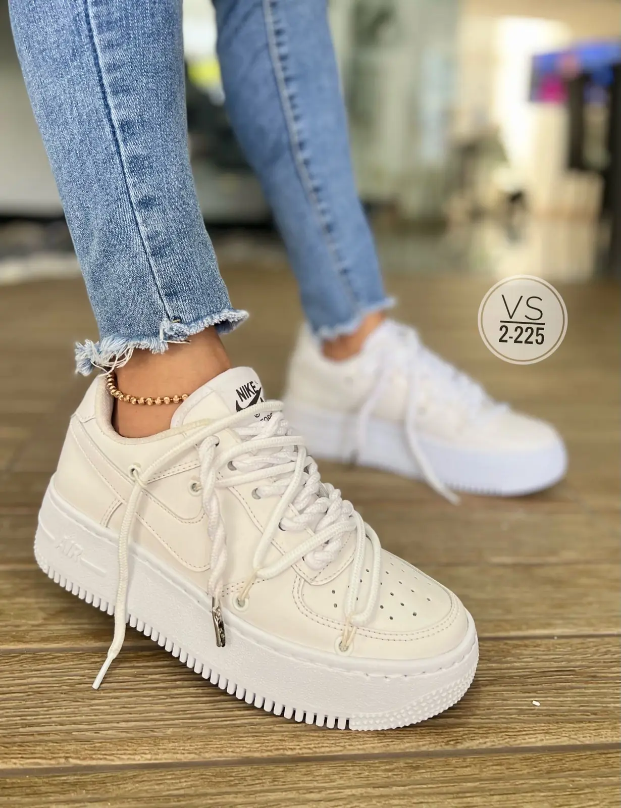 NIKE AA  2